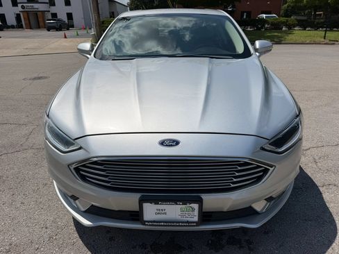 Used 2017 Ford Fusion Energi SE FWD image 8