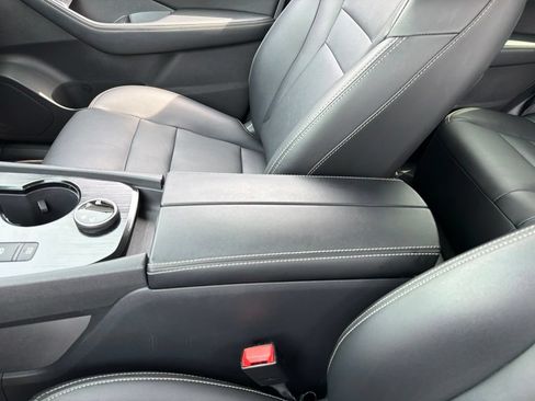 Certified 2024 Nissan Rogue SL AWD/4WD image 12