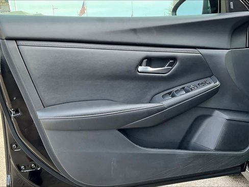 Used 2024 Nissan Sentra SV image 23