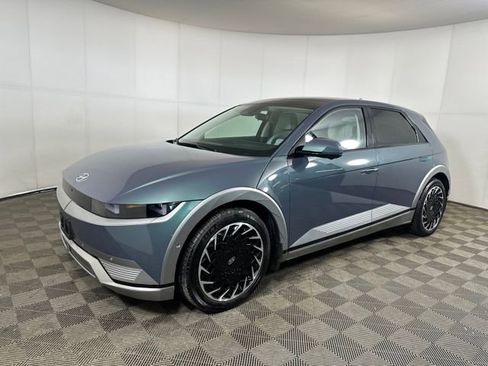 Used 2024 Hyundai Ioniq 5 Limited image 7