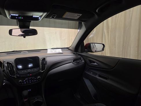 Used 2024 Chevrolet Equinox RS AWD/4WD image 29