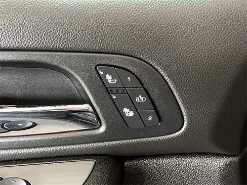 Used 2009 GMC Sierra 1500 SLT w/ All-Terrain Package image 27