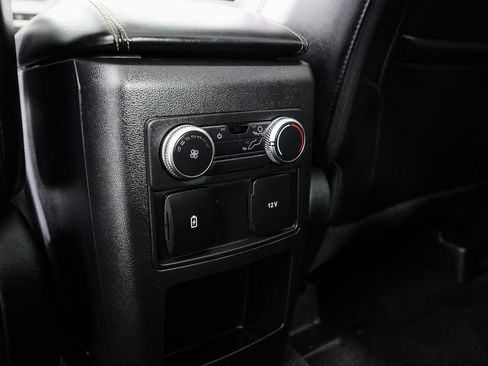 Used 2021 Ford Explorer XLT w/ Equipment Group 202A image 21