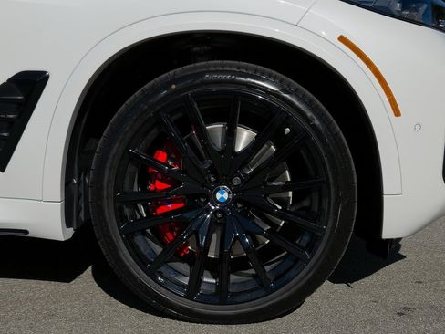 New 2026 BMW X5 M60i w/ Executive Package image 9