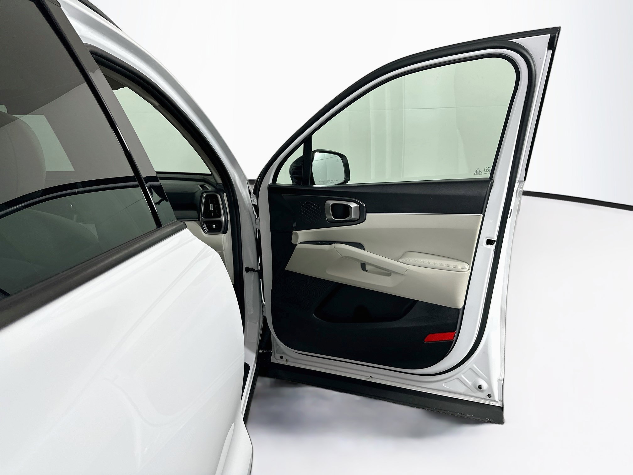 Used 2023 Kia Sorento S w/ Panoramic Sunroof Package FWD image 33