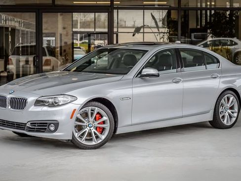 Used 2015 BMW 535i Sedan RWD image 2