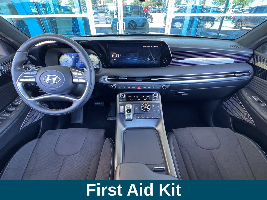 Used 2025 Hyundai Palisade Calligraphy AWD/4WD image 8