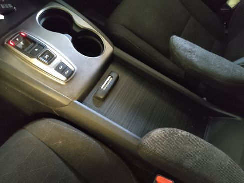 Used 2021 Honda Pilot EX image 26