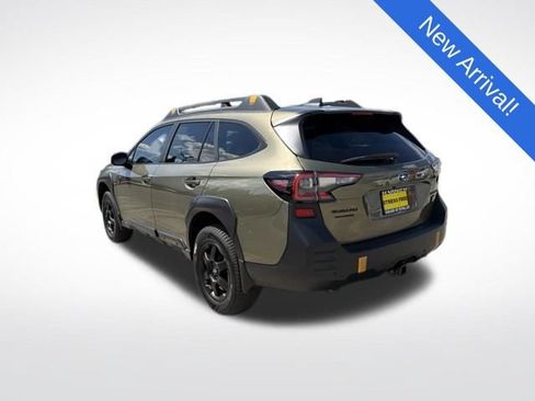 Used 2025 Subaru Outback Wilderness AWD/4WD image 5