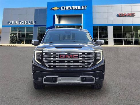 New 2025 GMC Sierra 1500 Denali image 3