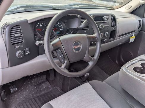 Used 2008 GMC Sierra 1500 SL image 10