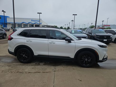 Certified 2025 Honda CR-V Sport-L image 4