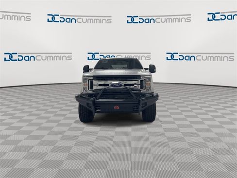 Used 2019 Ford F250 XLT w/ XLT Value Package image 3