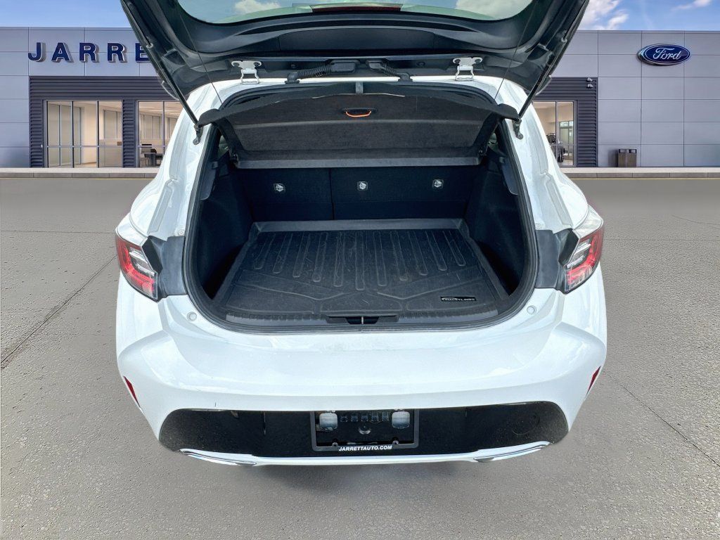 Used 2022 Toyota Corolla SE FWD image 23
