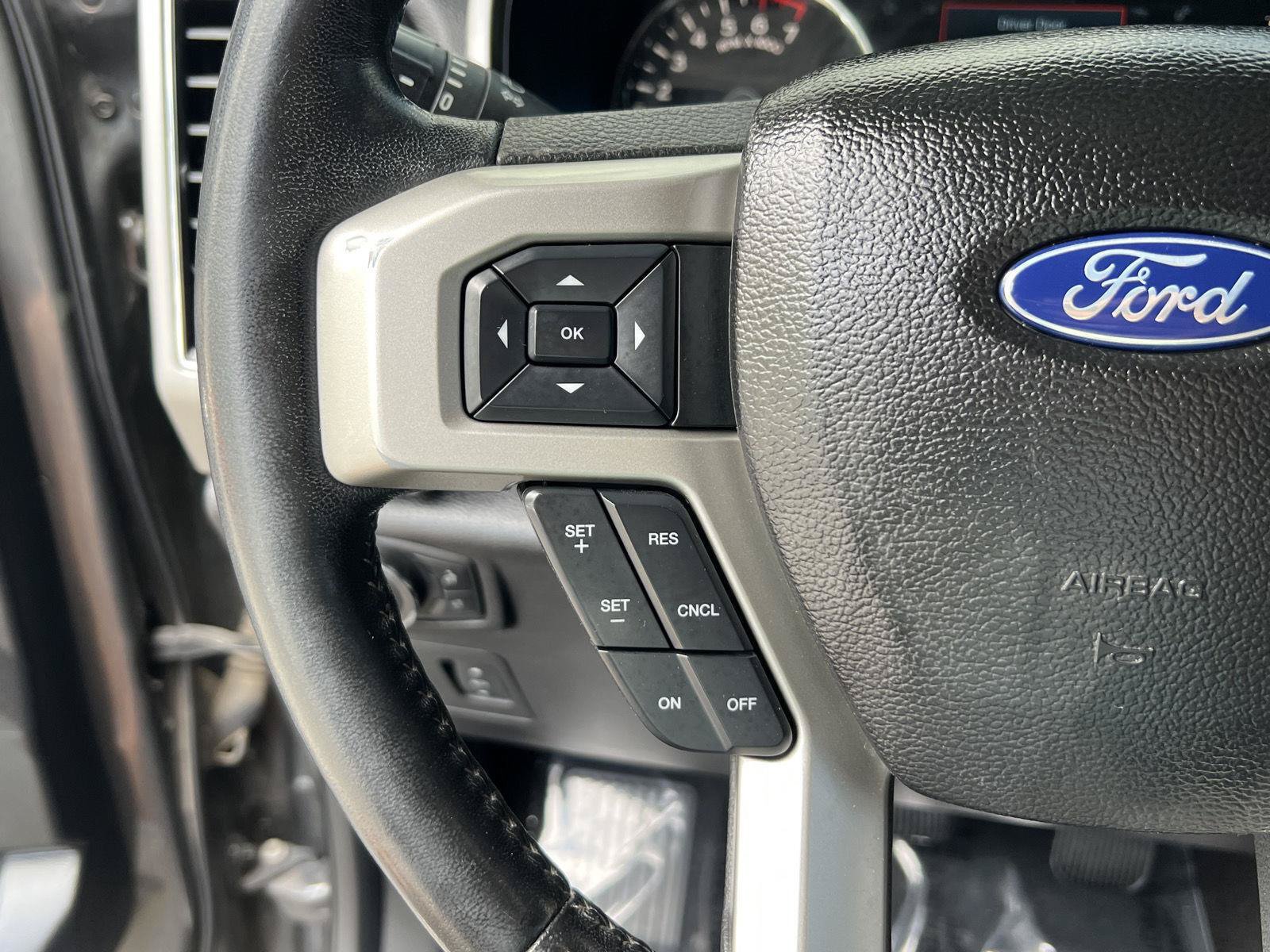 Used 2018 Ford F150 Lariat AWD/4WD image 37