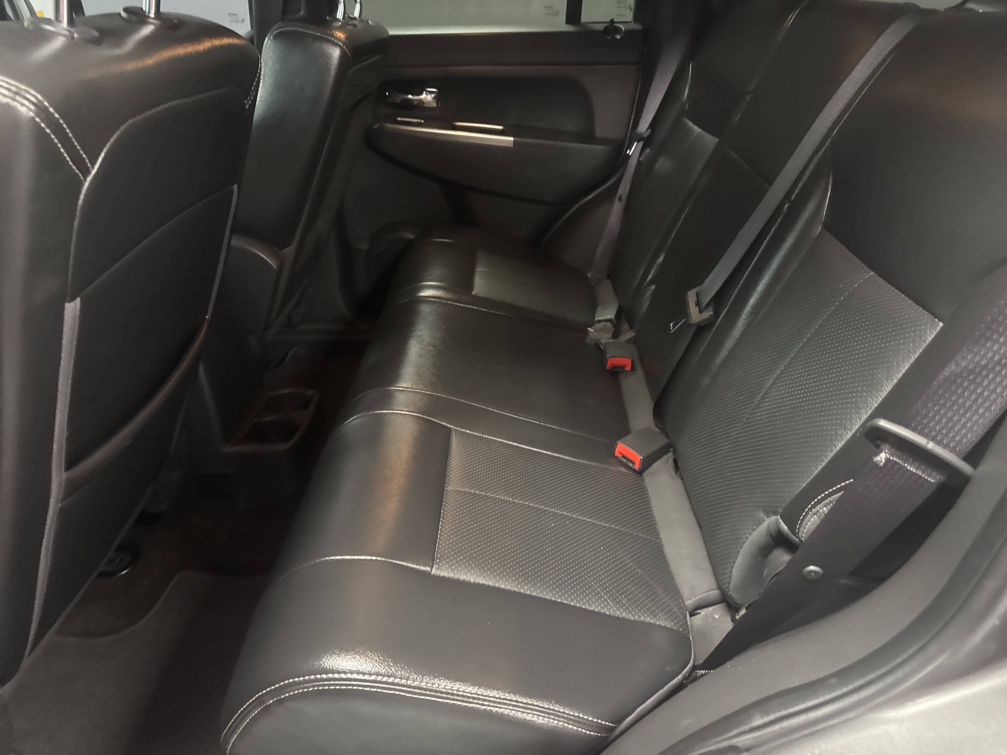 Used 2012 Jeep Liberty Limited Jet w/ Comfort/Convenience Group RWD image 12