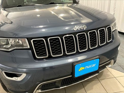 Used 2019 Jeep Grand Cherokee Limited image 32