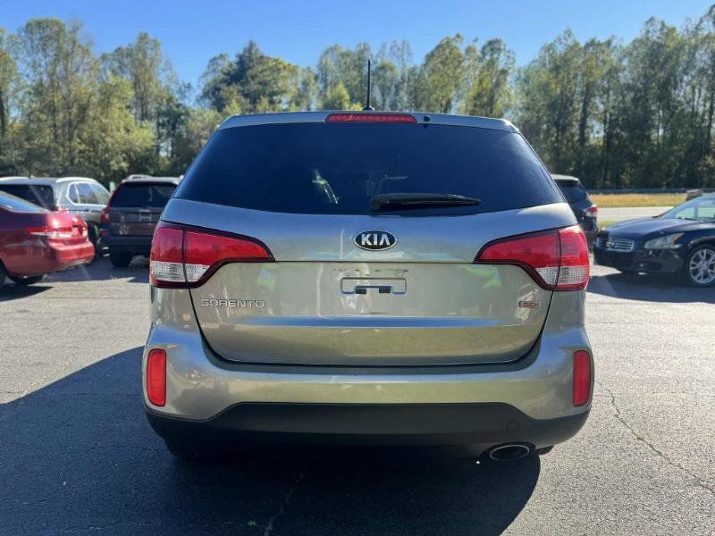 Used 2014 Kia Sorento LX AWD/4WD image 6