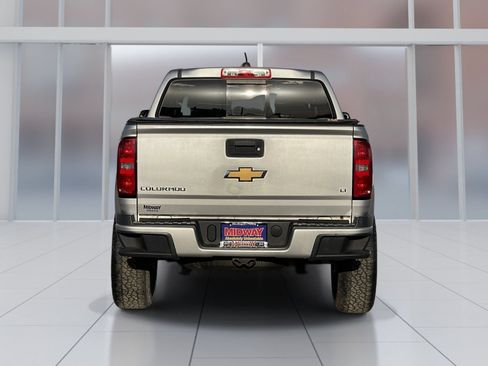 Used 2016 Chevrolet Colorado LT w/ LT Convenience Package AWD/4WD image 5