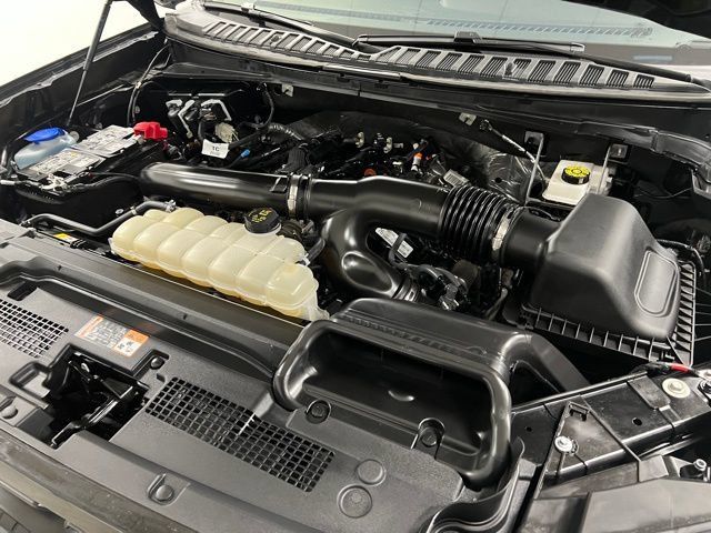 Used 2025 Ford Expedition Active AWD/4WD image 64