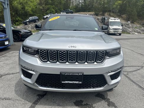 Certified 2023 Jeep Grand Cherokee Summit w/ Advanced Protech Group IV AWD/4WD image 3