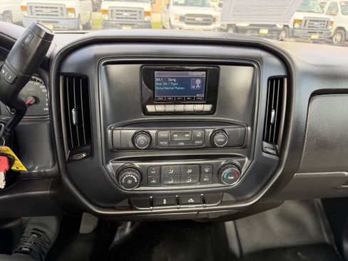 Used 2015 Chevrolet Silverado 1500 W/T image 14