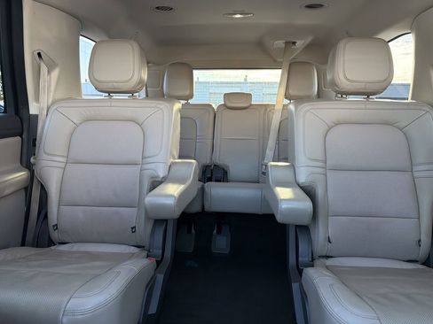 Certified 2022 Lincoln Navigator L Reserve image 20