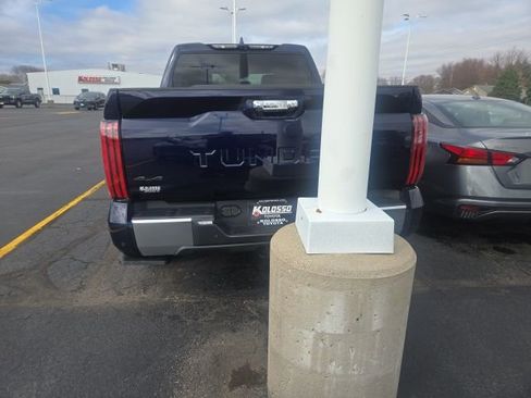 Used 2024 Toyota Tundra Limited image 5