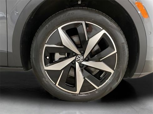 Used 2023 Volkswagen ID.4 Pro S image 25