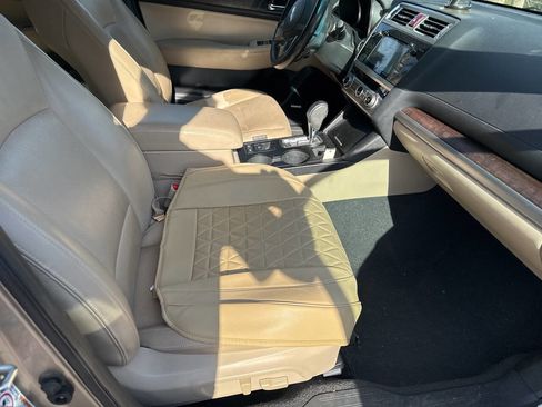 Used 2015 Subaru Outback 2.5i Limited image 17