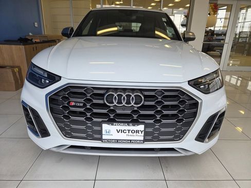 Used 2022 Audi SQ5 Premium Plus w/ Premium Plus Package image 2