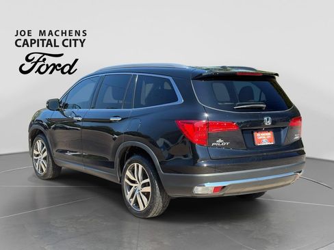 Used 2016 Honda Pilot Touring image 7