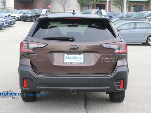 Used 2021 Subaru Outback Touring XT AWD/4WD image 6