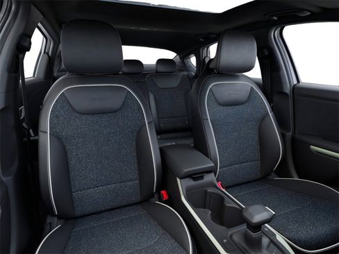 New 2025 Kia K4 GT-Line image 15