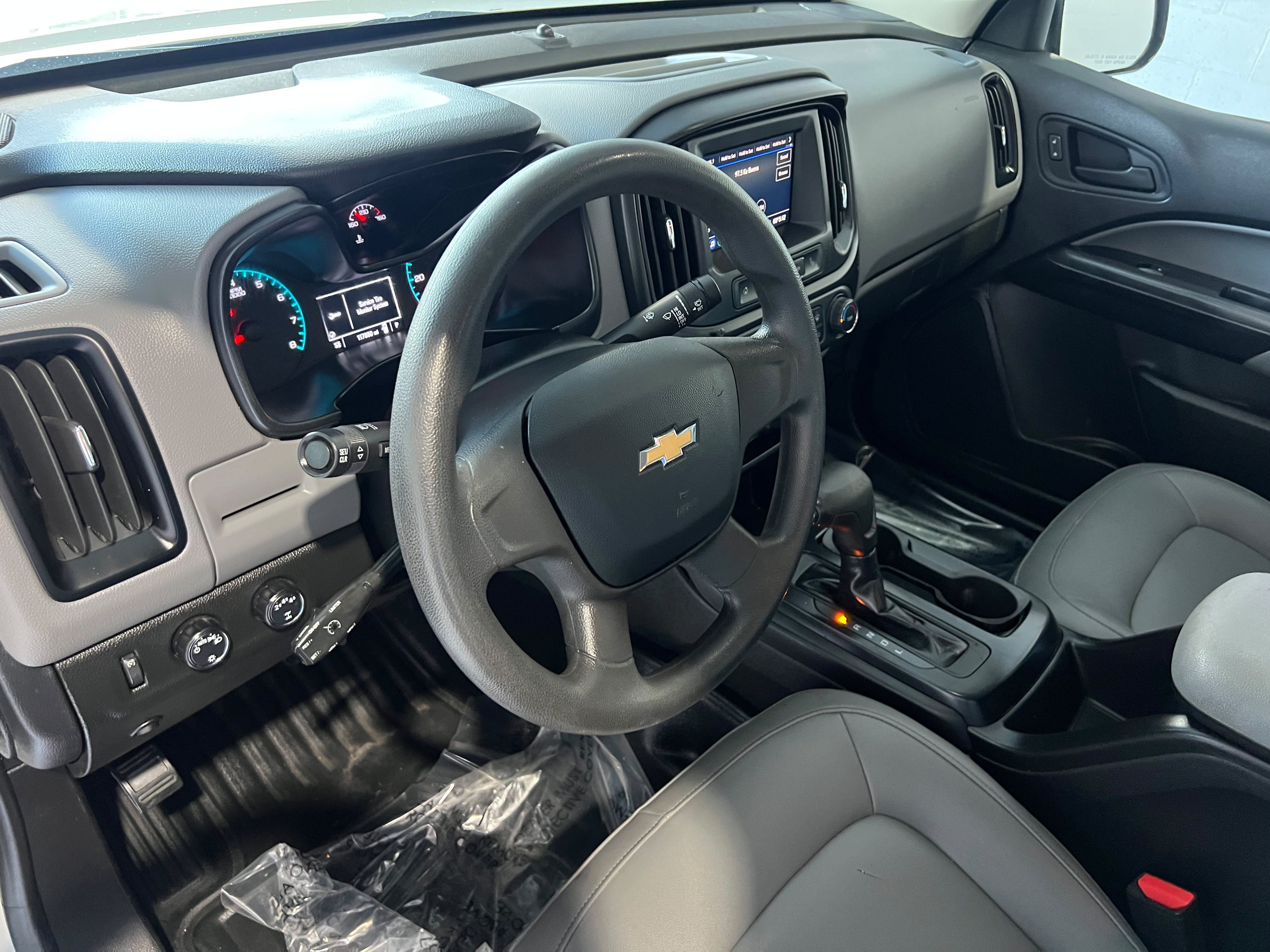 Used 2020 Chevrolet Colorado W/T AWD/4WD image 17