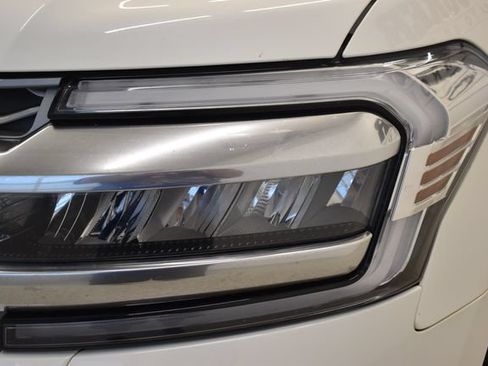 Used 2024 Ford Expedition Max Platinum AWD/4WD image 15