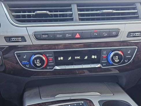 Used 2019 Audi Q7 2.0T Premium Plus w/ Premium Plus Package image 19