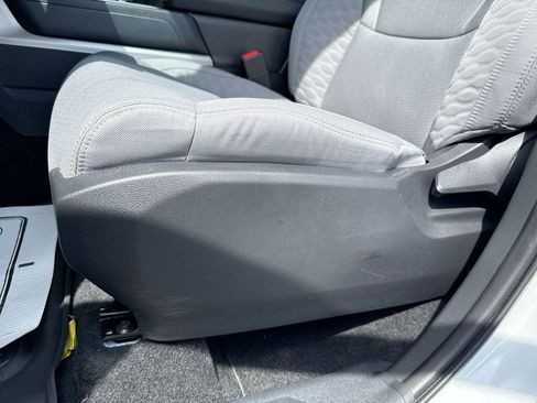 Used 2024 Toyota Tundra SR5 AWD/4WD image 12