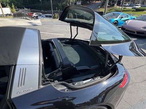 Used 2017 Porsche 911 Targa 4S image 17