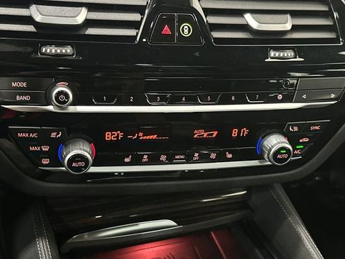 Used 2023 BMW 540i xDrive w/ M Sport Package AWD/4WD image 24