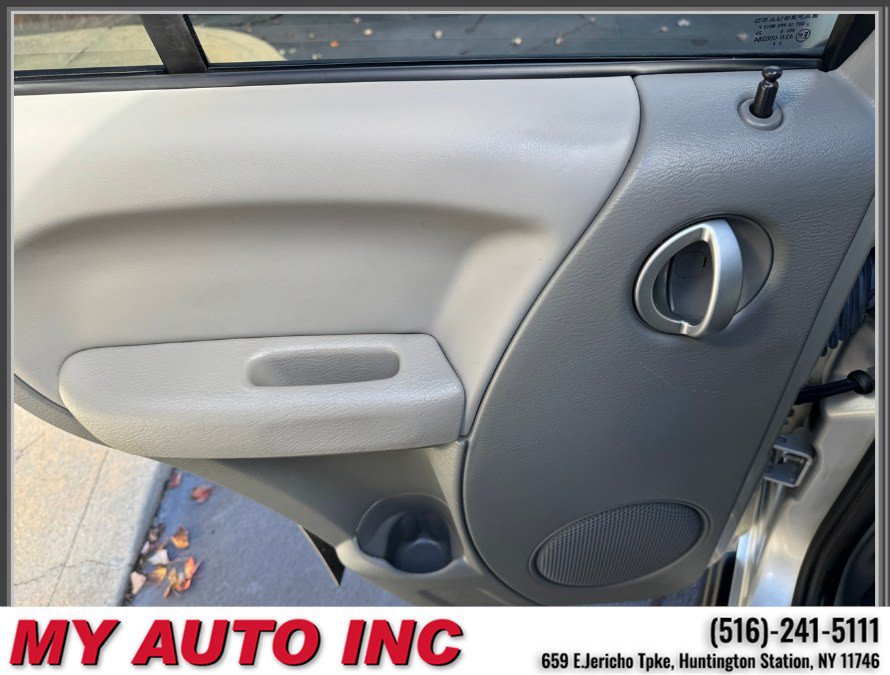 Used 2007 Jeep Liberty Limited AWD/4WD image 32