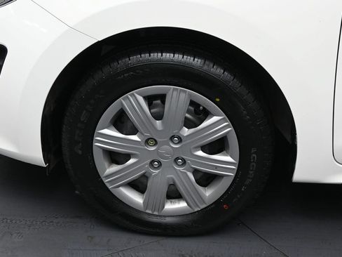 Used 2022 Kia Rio S FWD image 33