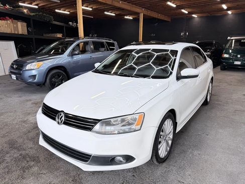 Used 2014 Volkswagen Jetta TDI image 5