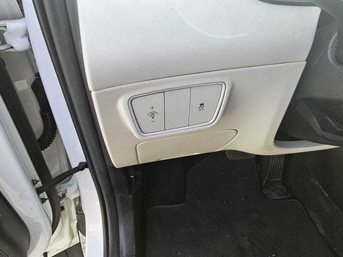 Used 2022 Hyundai Tucson SEL FWD image 13