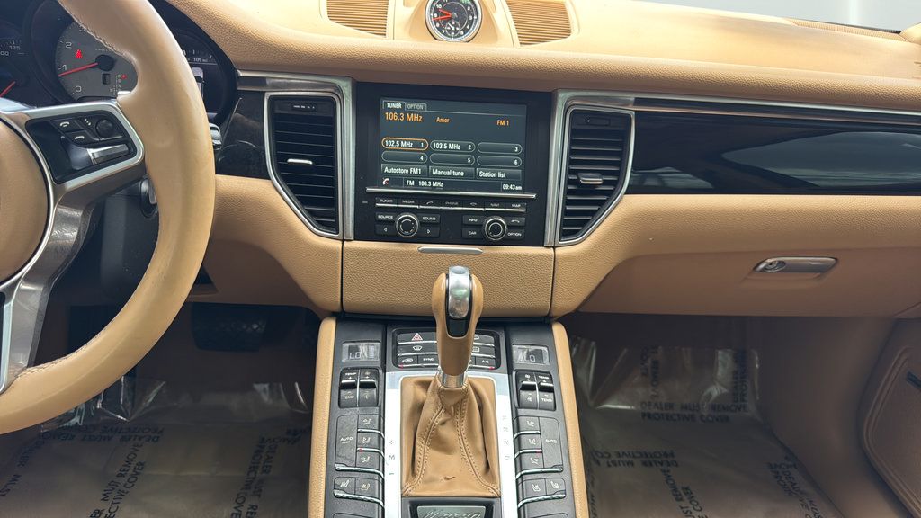 Used 2016 Porsche Macan S AWD/4WD image 15