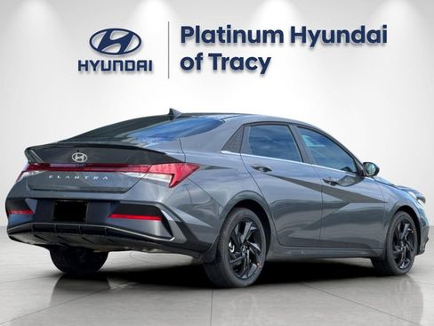 New 2026 Hyundai Elantra SEL Sport Premium w/ Cargo Package FWD image 4