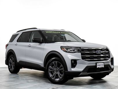 New 2026 Ford Explorer Active w/ Active Comfort Package