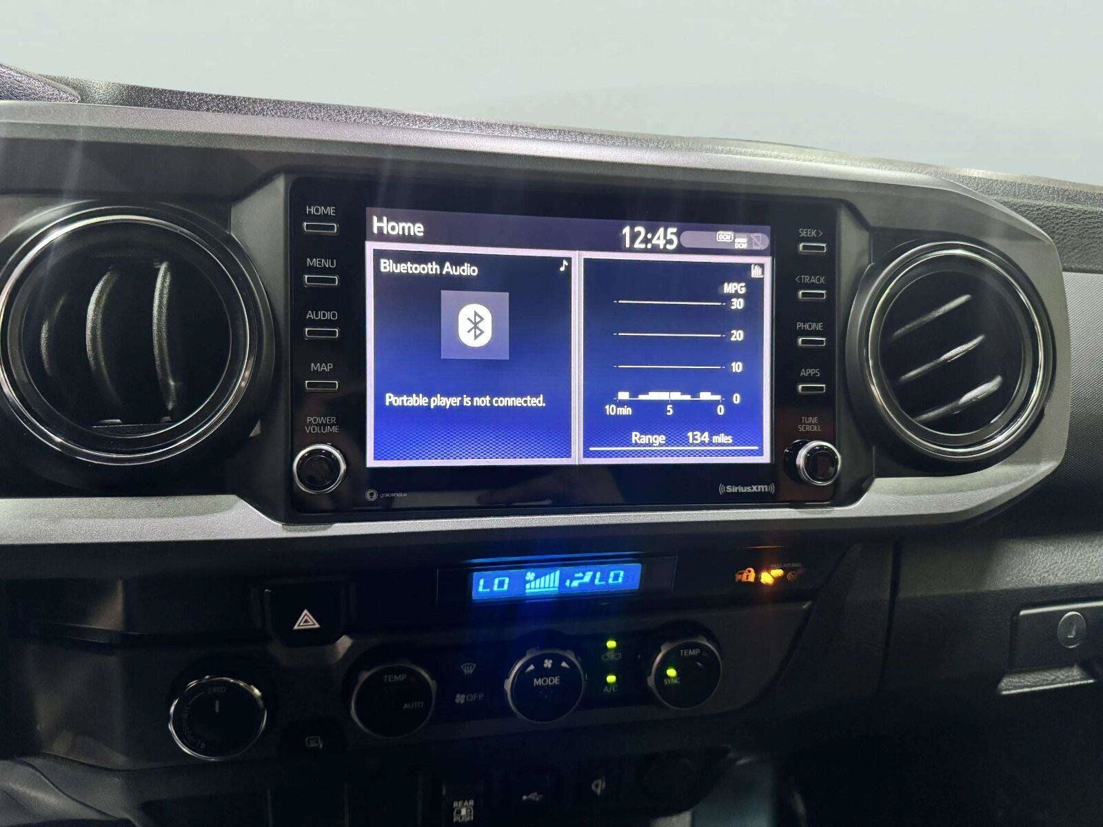 Used 2022 Toyota Tacoma TRD Off-Road AWD/4WD image 23