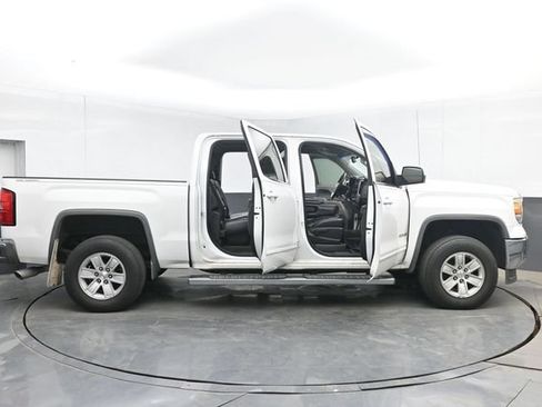 Used 2015 GMC Sierra 1500 SLE w/ SLE Value Package RWD image 46