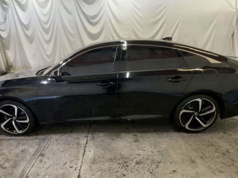 Used 2019 Honda Accord Sport image 5